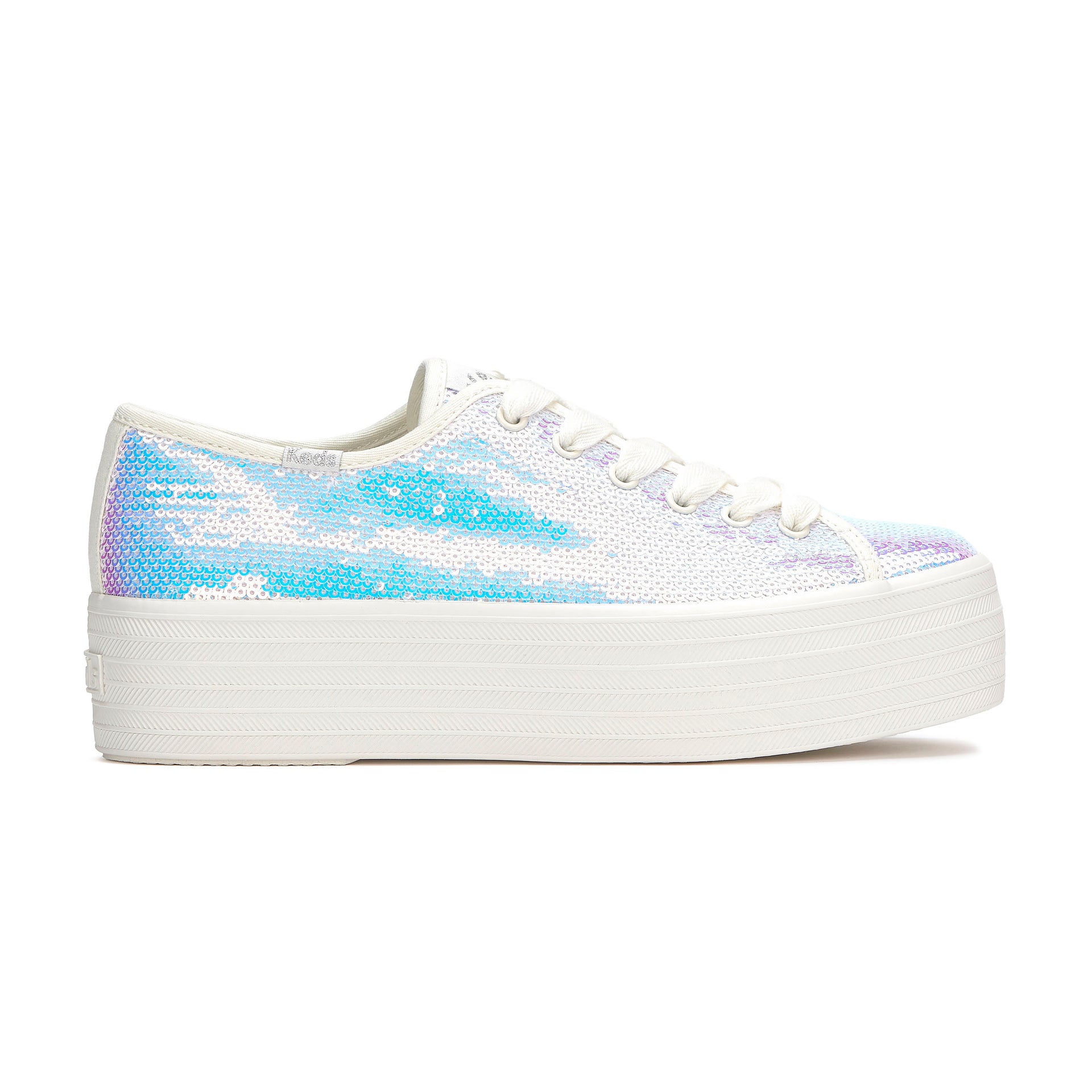 Kate Spae New York e Kes lanciano le scarpe a ginnastica a sposa - la Repubblica Kate Spae New York e Kes lanciano le scarpe a ginnastica a sposa - la Repubblica